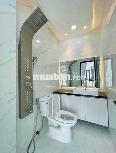 CẦN BÁN GẤP CĂN NHÀ PHỐ CHÍNH CHỦ ĐÃ HOÀN THIỆN - 120m2 - GIÁ 6TY3