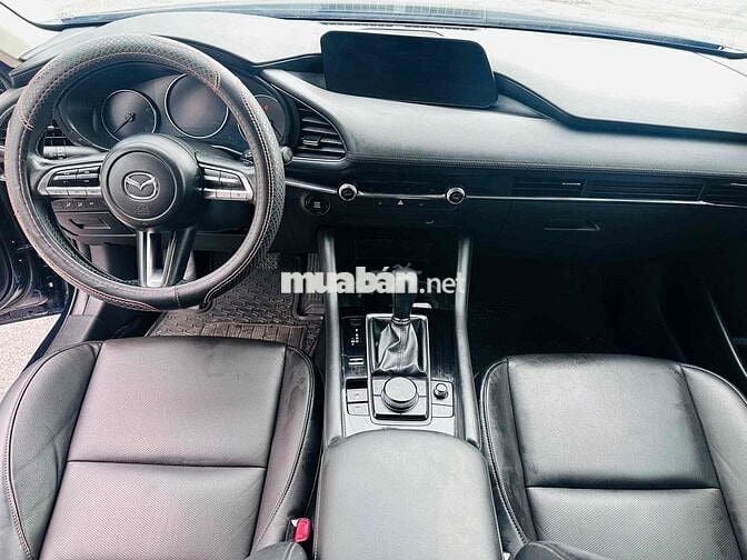 em xin phép bán Mazda 3 sx 2022