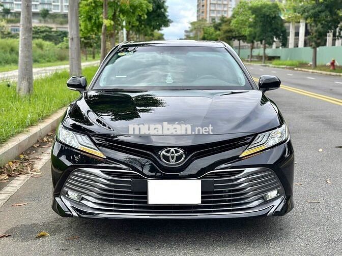 Toyota Camry 2020 2.5Q - 25.000km 1 chủ từ đầu