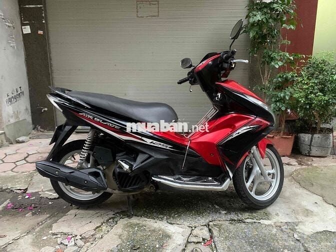 CHÍNH CHỦ BÁN XE AIRBLADE 125 ĐỜI 2014 FI RẤT MỚI