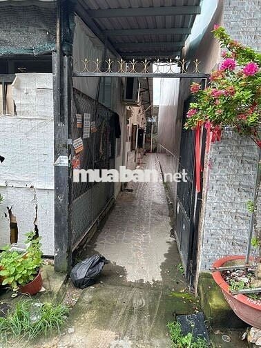 Bán dãy nhà trọ 5 phòng tại Hẻm tổ 4 Ng Văn Cừ hẻm 5m thu nhập ổn định