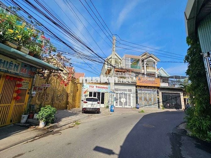 Nhà mặt tiền gần BigC Go phường Đông Hòa Tp Dĩ An