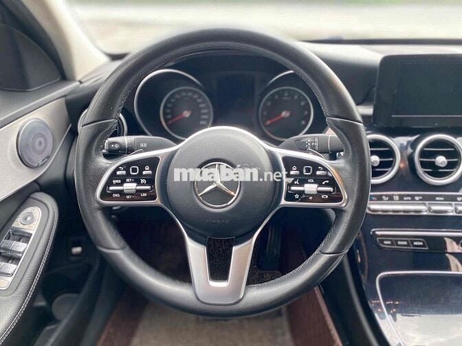 Bán xe merc c180 sx 2020