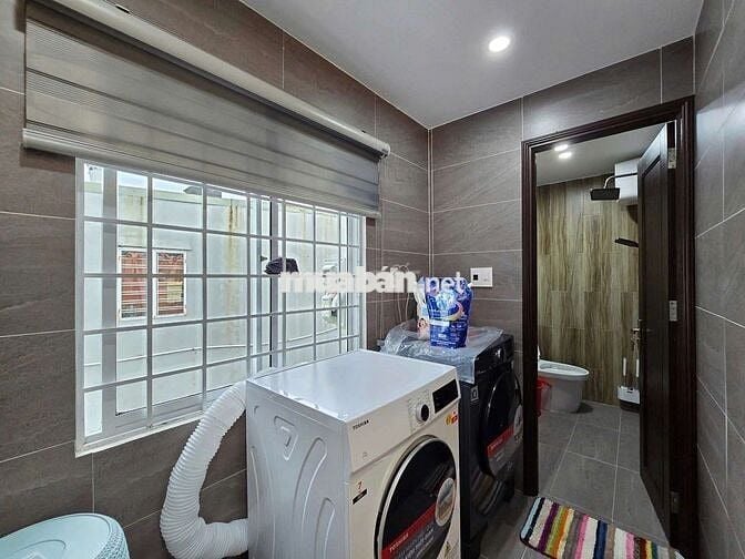 Bán nhà 3 tầng 3 mê kiệt Hoàng Diệu