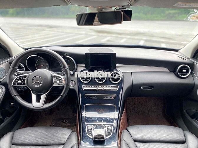 Bán xe merc c180 sx 2020