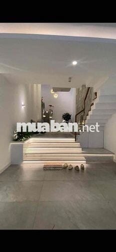 Bán căn siêu phẩm Luxury gần Emart Phan Huy Ích