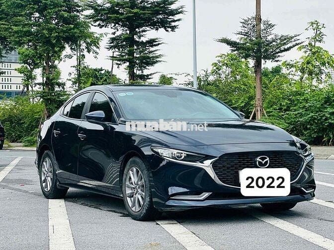 em xin phép bán Mazda 3 sx 2022