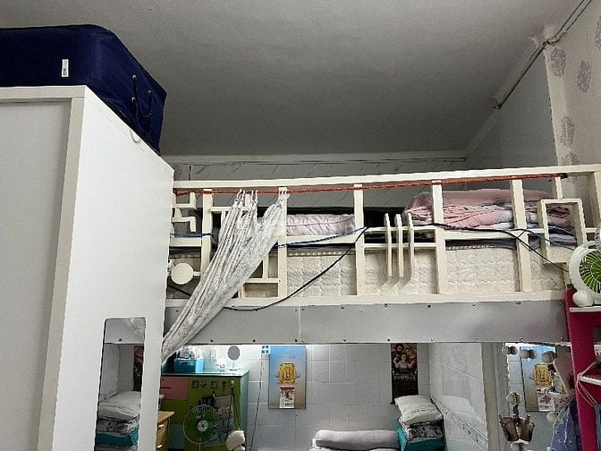 DO ĐI ĐỊNH CƯ NƯỚC NGOÀI NÊN CẦN RA ĐI CĂN HỘ CHUNG CƯ TẦNG TRỆT Q1