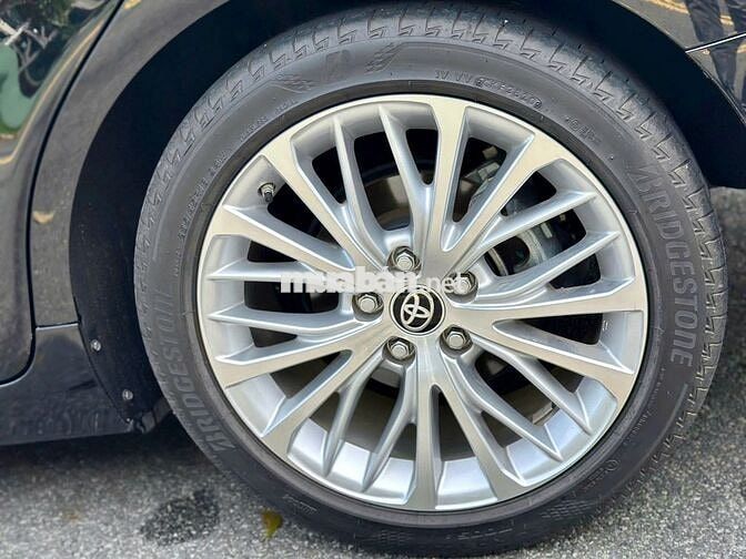 Toyota Camry 2020 2.5Q - 25.000km 1 chủ từ đầu