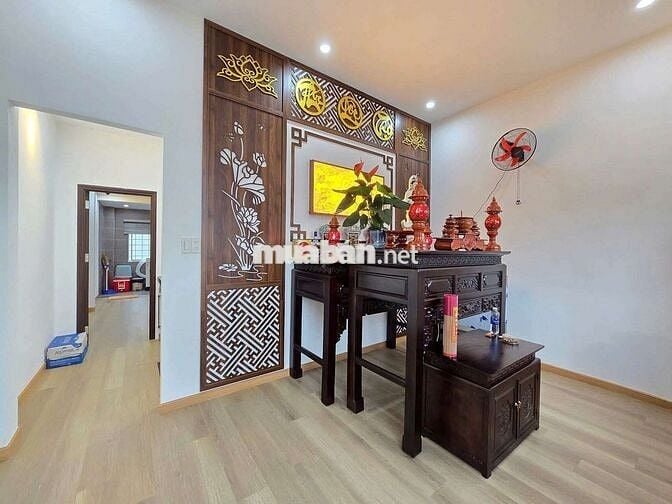 Bán nhà 3 tầng 3 mê kiệt Hoàng Diệu