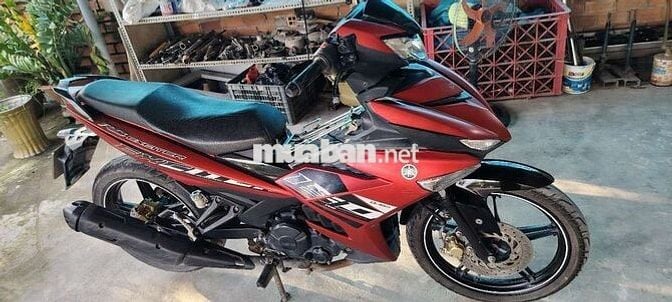 . Cần ra đi e nó. ***