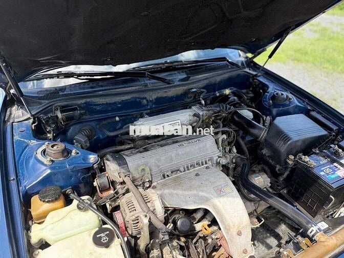 TOYOTA CAMRY BÁNH MÌ - 1997