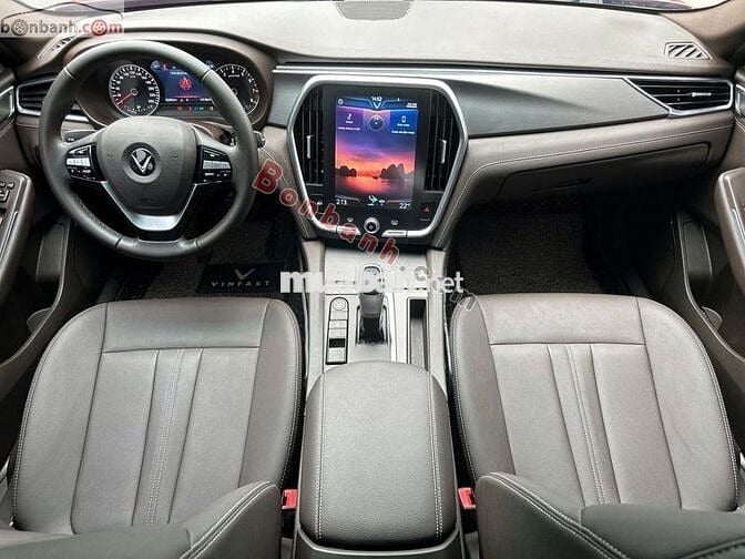 VinFast Lux A 2.0 Base 2.0 AT 2021 - 525 Triệu