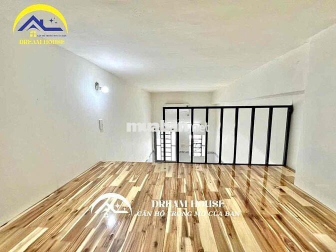 PHÒNG BAN CÔNG GÁC CAO - CÓ MÁY LẠNH - Ở ĐƯỢC LIỀN - AN NIINH