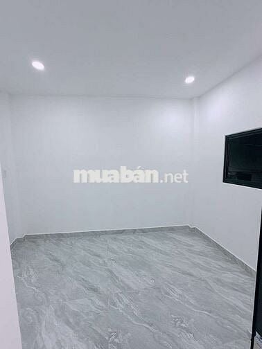 BÁN NHÀ HẬU GIANG - TRUNG TÂM Q6– THÔNG TỨ TUNG – SHR – CHỈ 3.25 TỶ