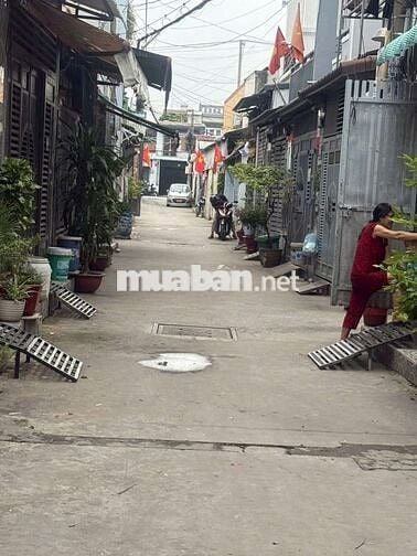 Bán nhà q12 Sổ Hồng riêng hiệp thành 35 vô 2/