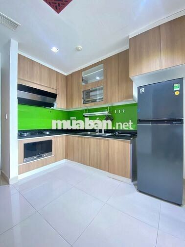 Botanica Premier căn 2 phòng ngủ, ban công view Hồng Hà, Liên hệ nhanh