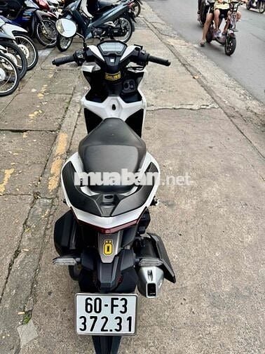 ❎❎ Vario 150 trắng đen cuối 2019 xe đẹp có góp