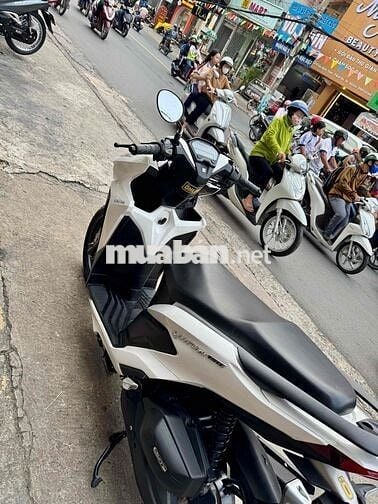 ❎❎ Vario 150 trắng đen cuối 2019 xe đẹp có góp
