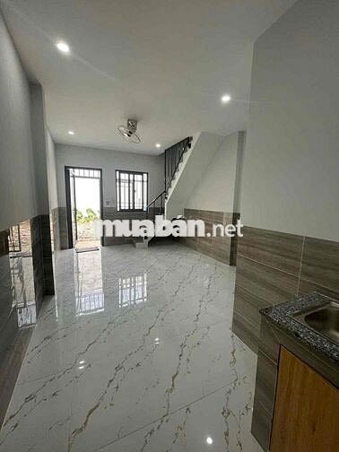 Nhà 2 phòng 2 máy lạnh hẻm CMT8