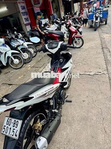 🔴🔴 Ex 150 trắng đỏ đen đký 2018 xe đẹp có góp