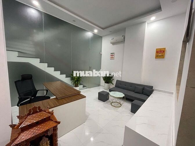 Cho thuê văn phòng cityland giá chỉ từ 5tr . Có máy lạnh và thang máy
