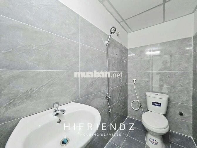 CHO THUÊ KIOT MỚI XÂY RỘNG 80M2 MẶT TIỀN HẺM LỚN NGAY HÒA BÌNH ĐẦM SEN