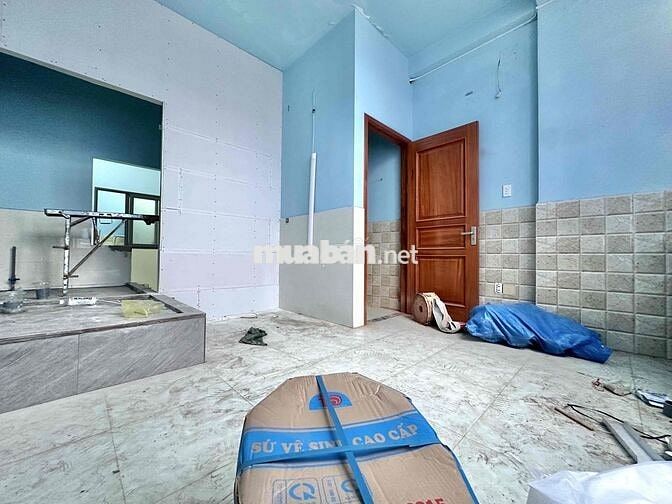 Khai Trương Dự Án Sau Lưng Đại Học VHU, Full Nội Thất Cửa Sổ Trời