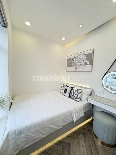 Bán căn hộ mới nhất Sky Garden - PMH, 3PN-2WC Nhà Full nội thất 