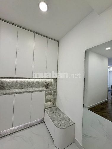 Bán căn hộ mới nhất Sky Garden - PMH, 3PN-2WC Nhà Full nội thất 