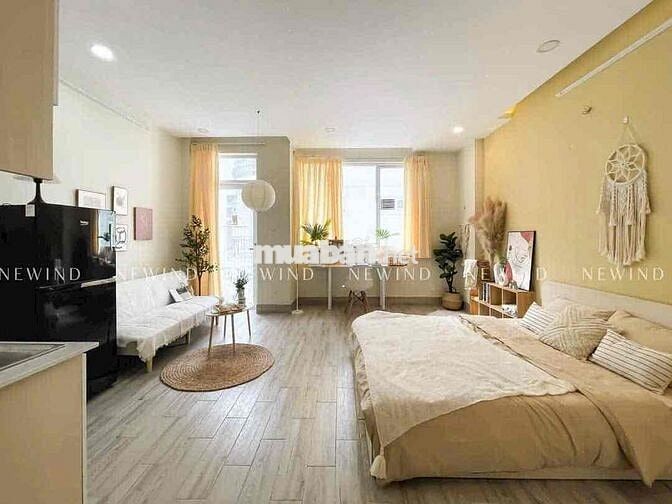 Studio Ban Công Rộng 30M2 Ngay Nguyễn Thị Thập Trung Tâm Quận 7
