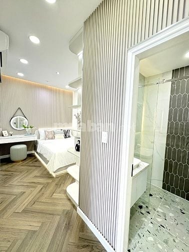Bán căn hộ mới nhất Sky Garden - PMH, 3PN-2WC Nhà Full nội thất 