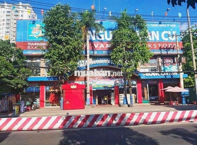 Cho thuê măt bằng kinh doanh đường huynh tấn phát,P binh thuận Quận 7
