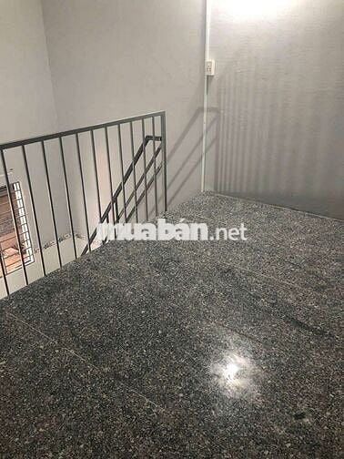 MỚI XÂY DTSD:30M²TRỆT LỬNG LÓT BẰNG ĐÁ HOA CƯƠNG BẾP WC 100% NHƯ HÌNH
