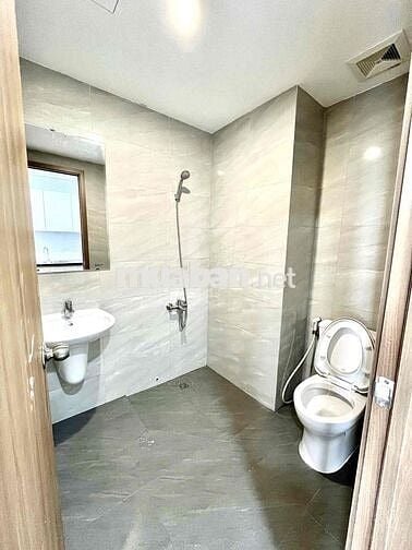 CHO THUÊ CĂN STUDIO LEGACY CENTRAL NHÀ TRỐNG GIÁ RẺ FREE BƠI GYM …