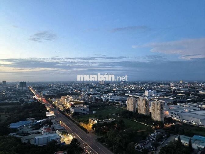 Cho Thuê Căn 2 Phòng Full Nội Thất The Emerald Golf View