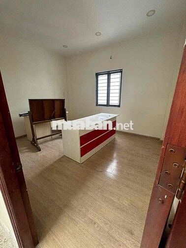 NHà MTKD Gò Dầu.DT:4 X 14 trêt 2lâu 4PN 3WC nội thất cơ bản