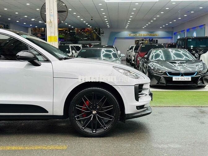 Porsche Macan Model 2019