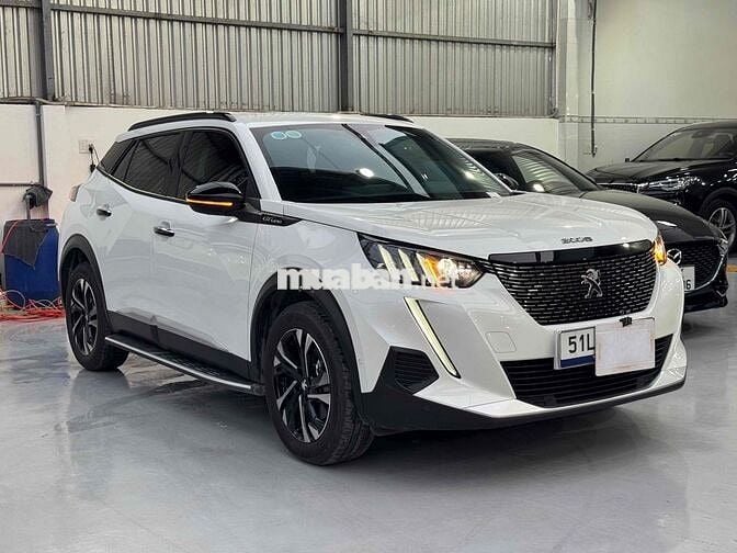 Peugeot 2008 2024 GT Line 1.2 AT - 3600 km