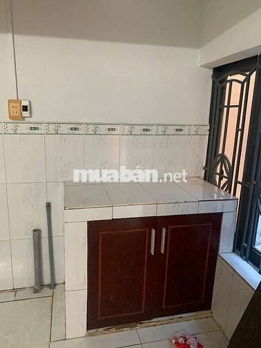 🔑 Cho thuê nhà hẻm xe ba gác – 4,5 triệu/tháng