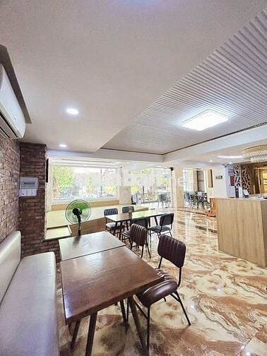 Cho thuê mặt bằng Cao Triều Phát PMH Q7 - 100m2 - đủ dụng cụ