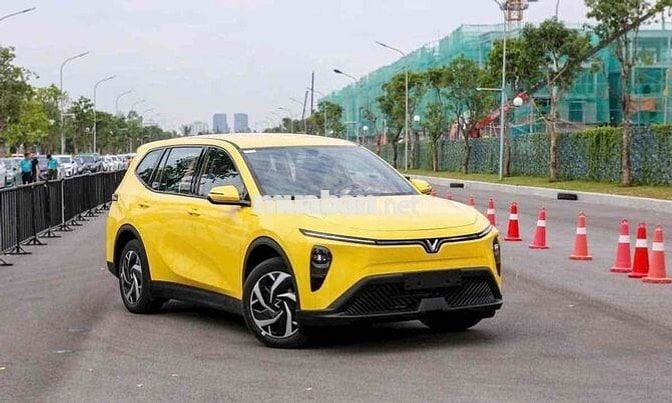 VinFast limogreen ( sẵn xe )