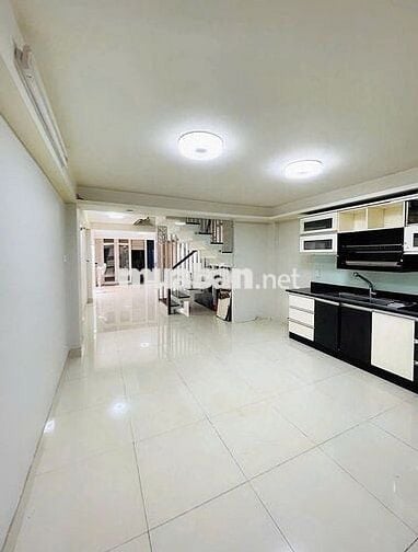 SIÊU PHẨM 1 CĂN CÒN SÓT LẠI - 39E Hoa Sứ -4.5 x 20m- 4 Tầng-300m2 Sàn