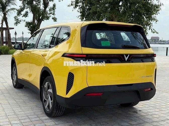 VinFast limogreen ( sẵn xe )