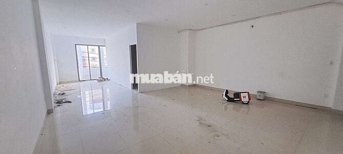 Cho thuê 2 tầng trống suốt Hải Châu