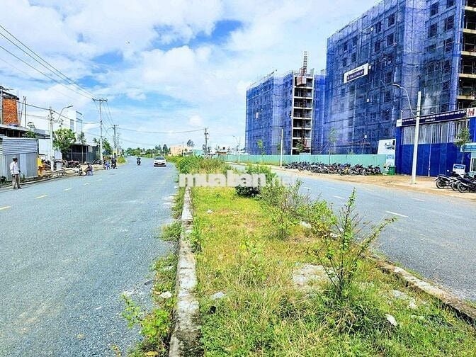 Nền trục chính lộ giới 40m  KDC Đông Phú, Tp Cần Thơ