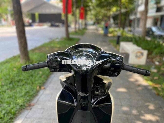 bán vision Bản Thẻ Thâo : 9 chủ sang tên :