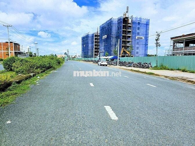 Nền trục chính lộ giới 40m  KDC Đông Phú, Tp Cần Thơ