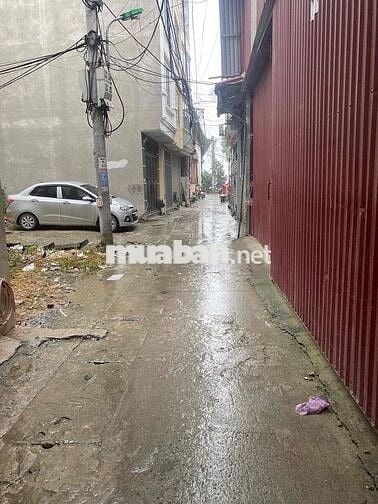 Nhà QUANG TRUNG dân xây oto đỗ cửa ,ngõ to thông