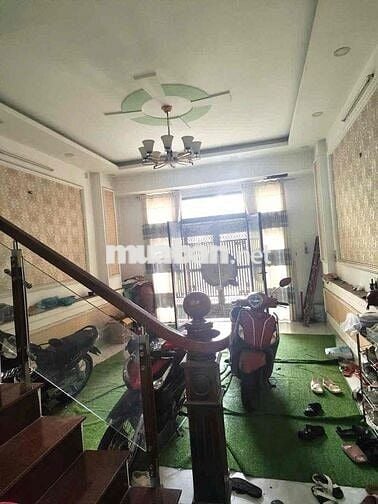 Cho thuê nhà gần UBND p.HBP,/QL13 hẻm xe tải 4 tầng giá 15tr TL